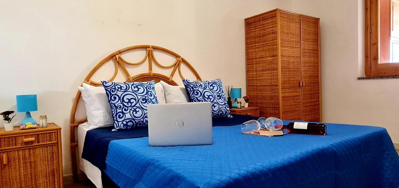 Aparthotel Ninfa Sul Mare 50 M E T R I Dal Mare Parcheggio Gratuito Custodito *